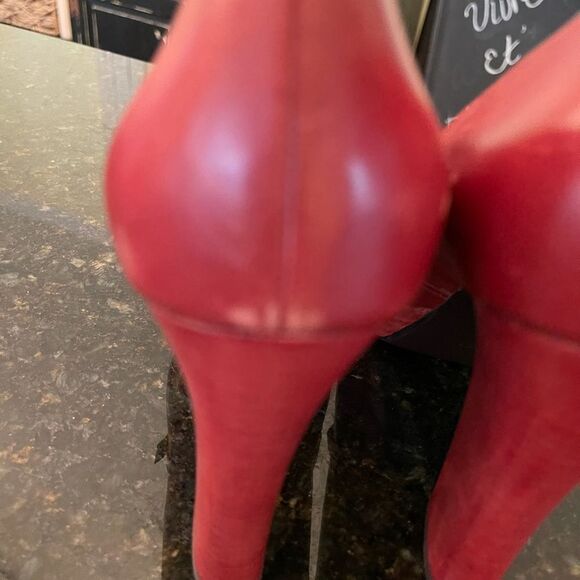 GUESS Vtg Wood Block Leather Heels Sz 8.5 - Picture 5 of 11